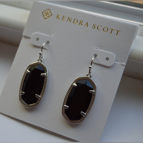 Kendra Scott ‘Elle Silver Drop Earrings in Black Opaque Glass’ brand new - Picture 11 of 14